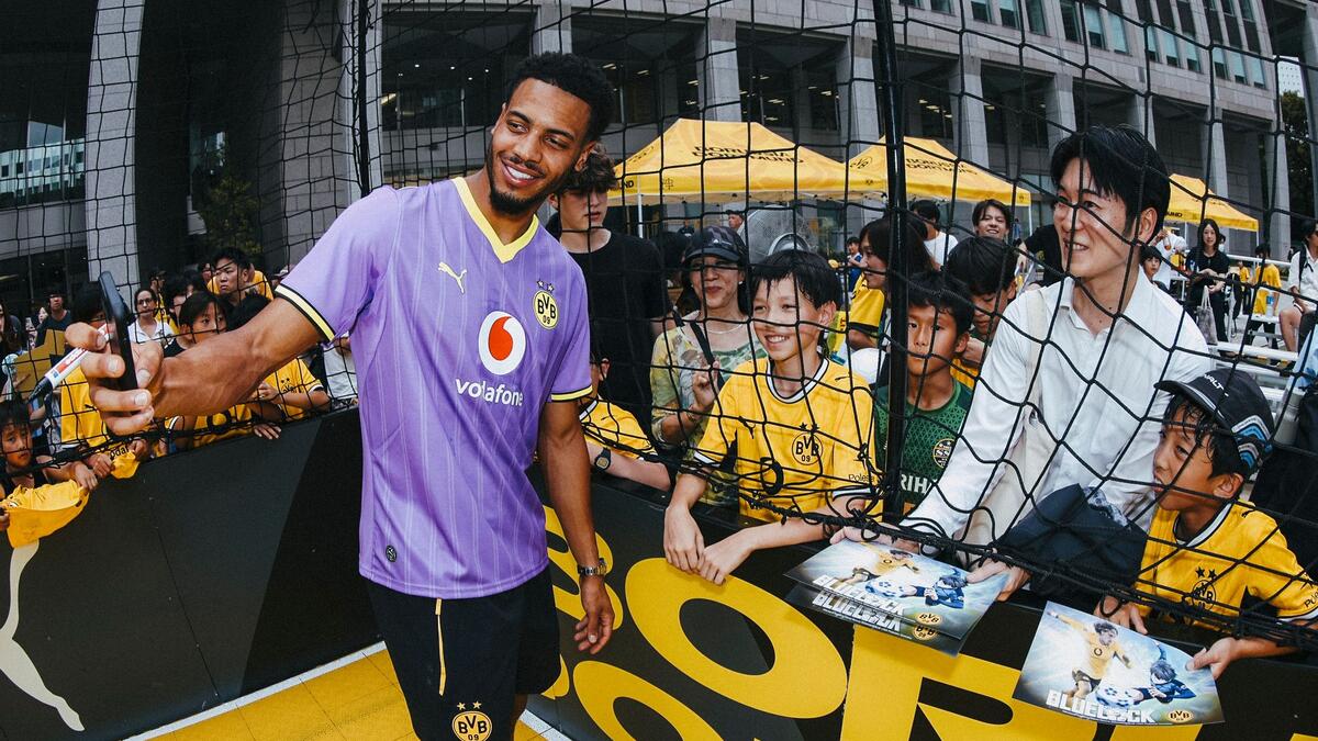 BVB überrascht mit lila Ausweichtrikot
